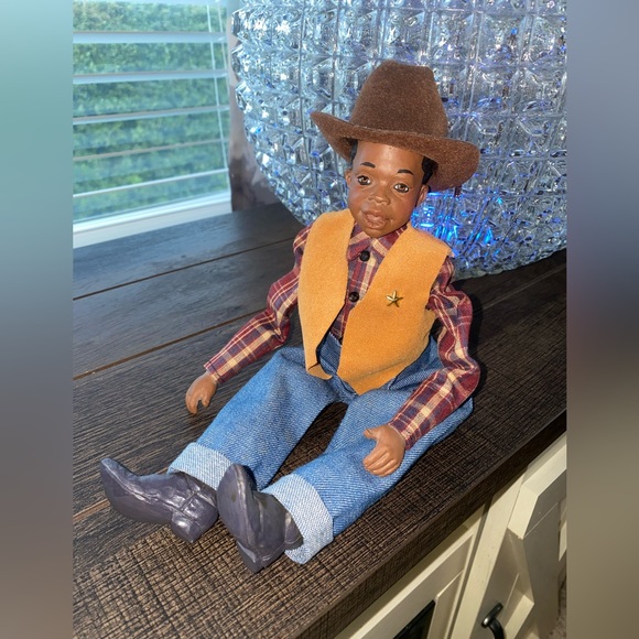 1995 PISTOL #DLS95B RETIRED DADDY'S LONG LEGS African American Doll Box + COA - Picture 11 of 12